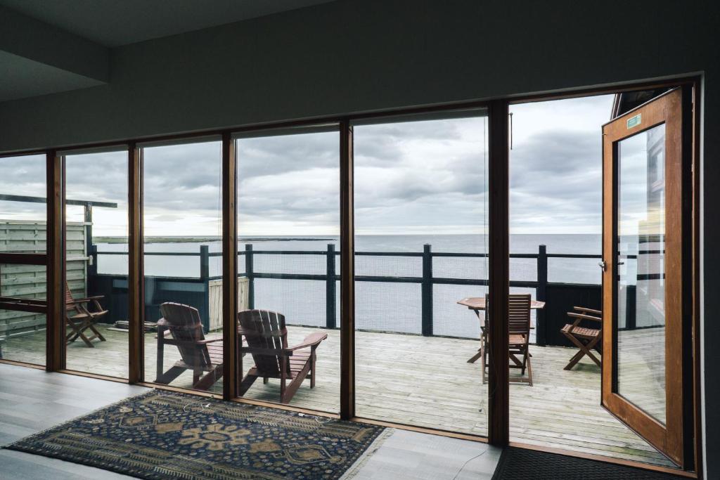 Kleifar: Ocean View Apartment room 2